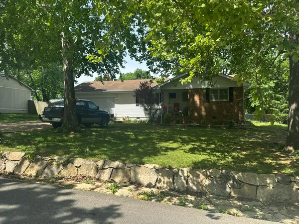 98 Chaperal Dr, Mountain Home, AR 72653