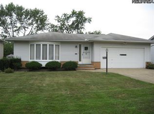 5954 Marra Dr, Bedford Heights, OH 44146