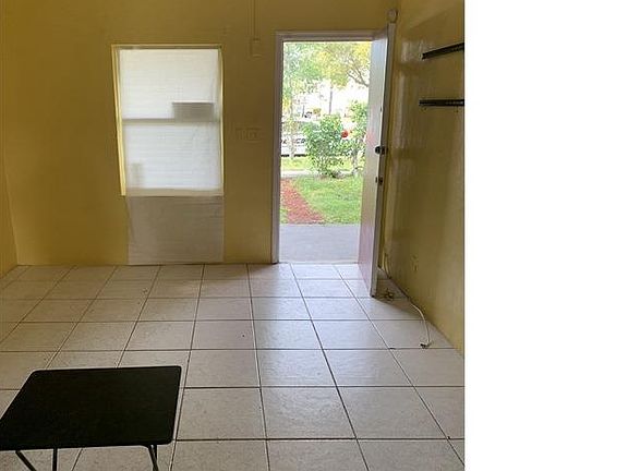 3rd image of 1416 NW 4th St #2