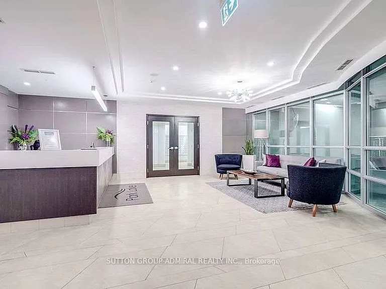 1900 Lake Shore Blvd W #Penthouse 04 — Photo 2