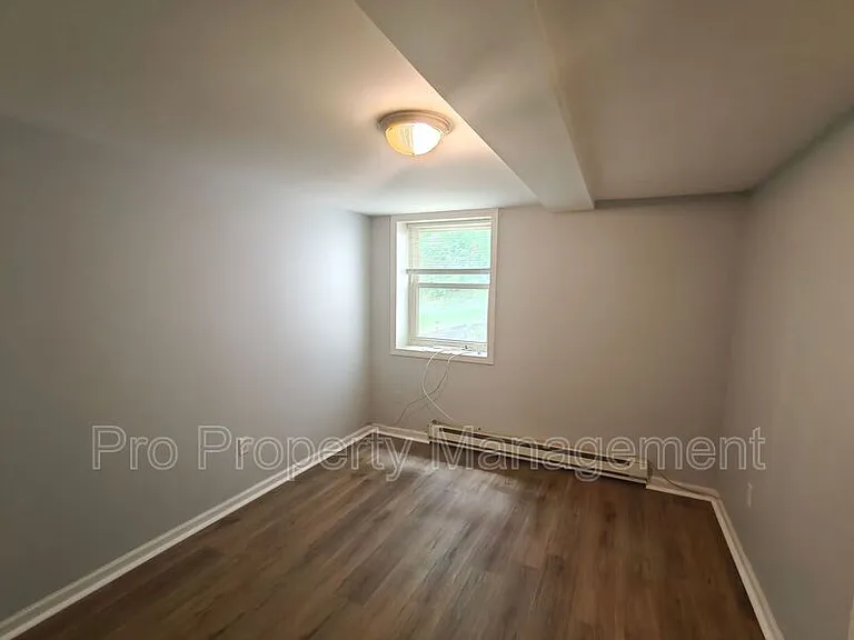 14 Edgewood Rd #1 — Photo 4