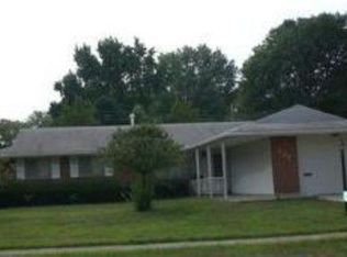 327 Brownstone Dr, Englewood, OH