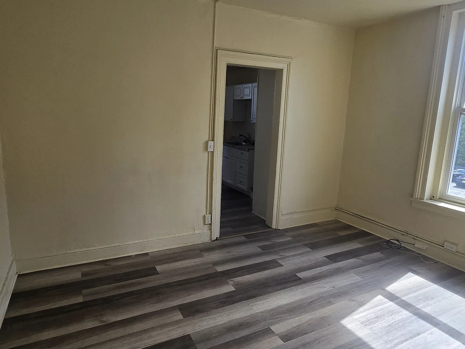 40-42 North Sussex Street - 40-2 — Photo 4
