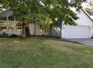 2021 SE 70th Ct, Hillsboro, OR 97123