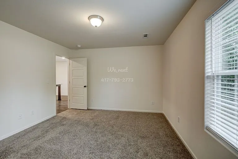 1832 S Minnesota Ave — Photo 18
