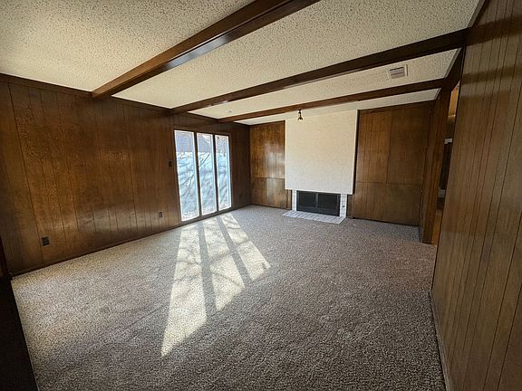 5th image of 7914 Albany Ave #B
