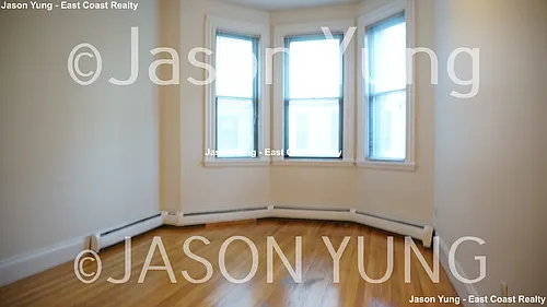 72 Gardner St #B2 Photo 1