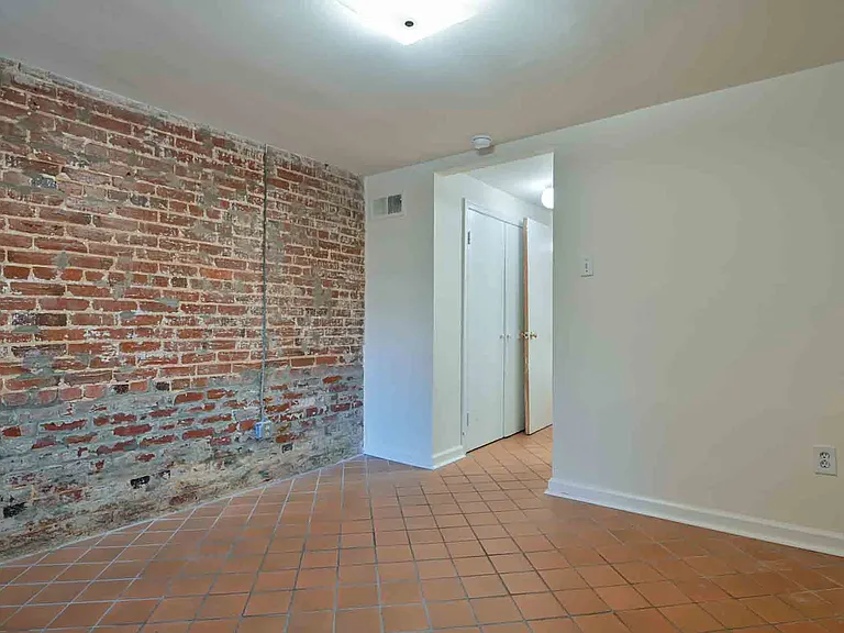 924 N Carolina Ave SE #BASEMENT — Photo 9