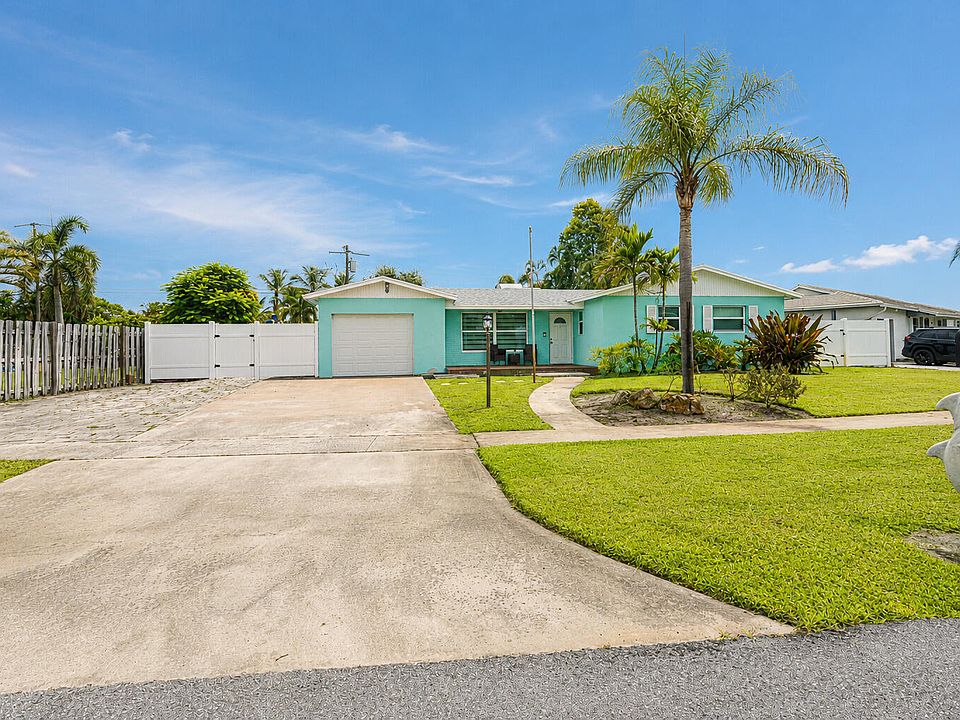 1st image of 2395 Edgewater Drive