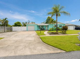 2395 Edgewater Dr, West Palm Beach, FL 33406