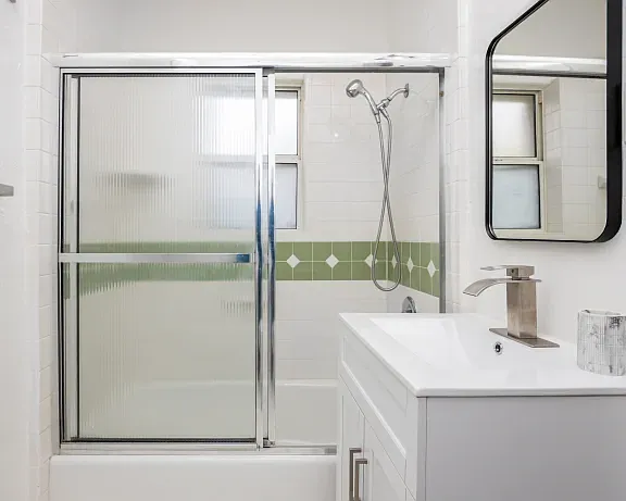 132 S Bedford Dr #103 — Photo 4