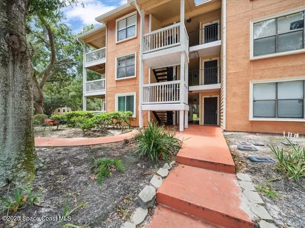 225 Tropical Trl S #201, Merritt Island, FL 32952