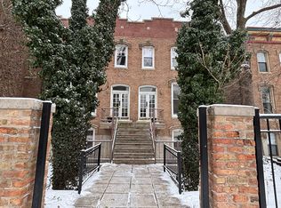 837 S Laflin St #3, Chicago, IL 60607