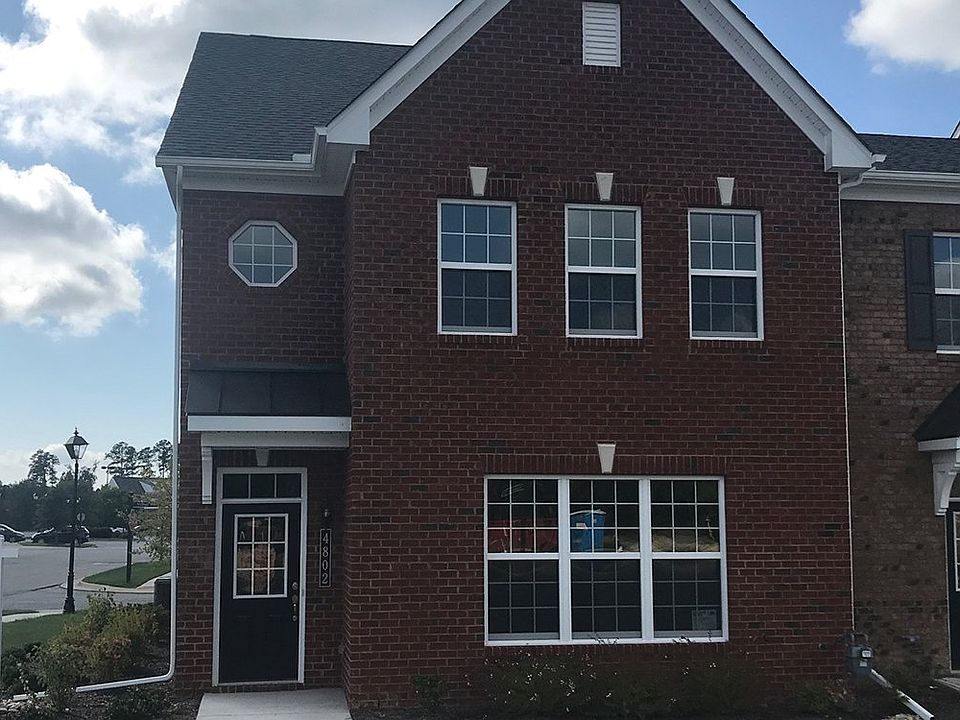 1st image of 4802 Village Walk