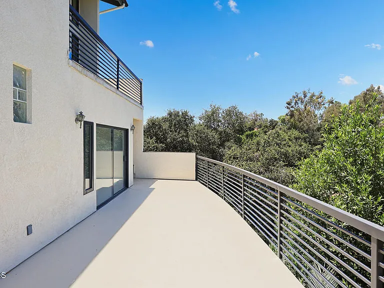 534 Alta Vista Ave — Photo 50