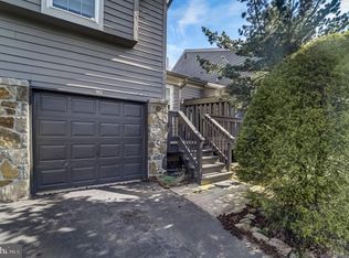 3 C Brookline Ct, Princeton, NJ 08540