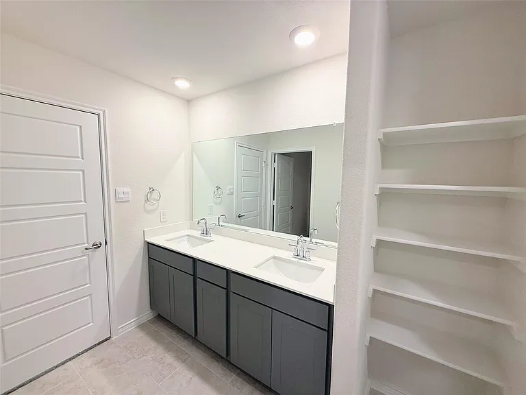 6233 Lassen Ct — Photo 39