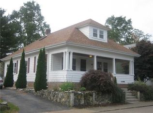 81 Fenner Ave, Riverside, RI 02915