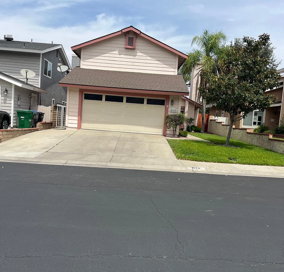 4 bed, 1573 sqft, $3,875 — Photo 2
