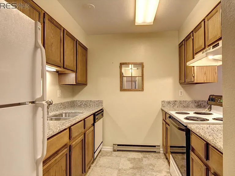 1601 W Swallow Rd #5C — Photo 6