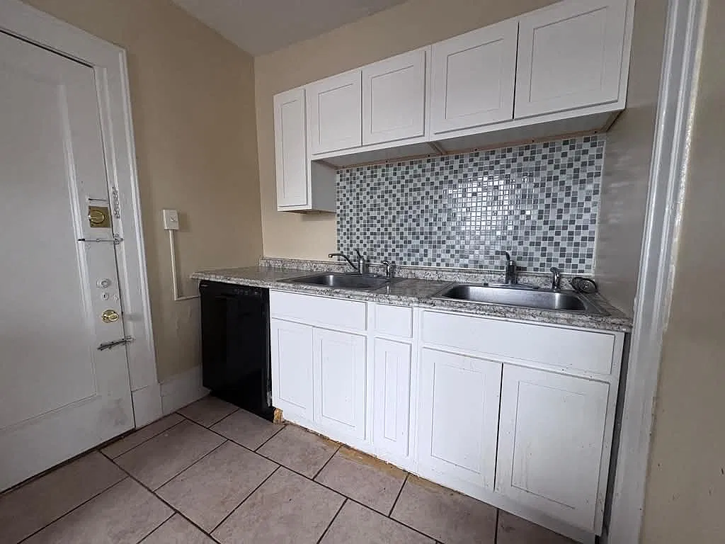 2 bed, $1,750 — Photo 4