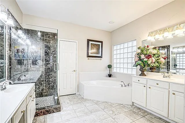 2986 Hillingdon Dr — Photo 13