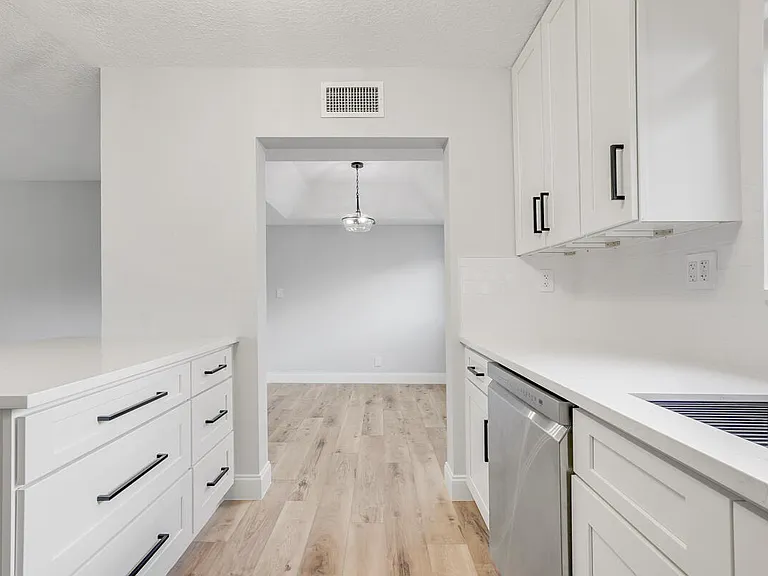 15072 Ashland Pl #132 — Photo 5