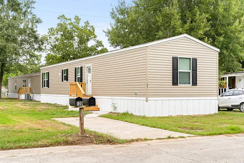 108 Eloise St #EL108