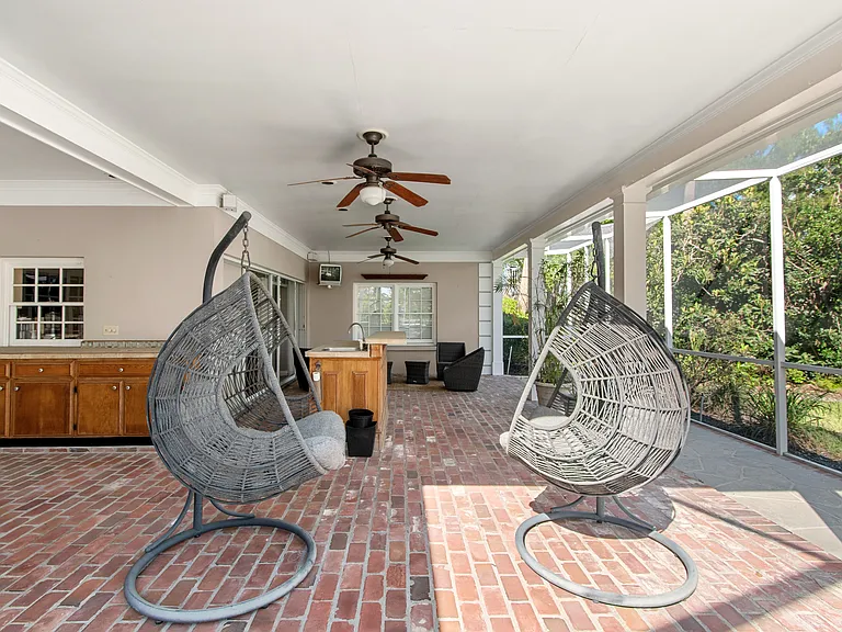 10002 Hunt Cliff Dr — Photo 42