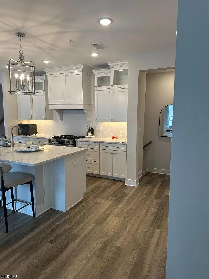 3 bed, 2.5 bath, $5,800 — Photo 4