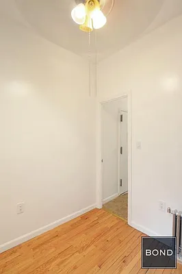 Rented by Bond New York | media 7