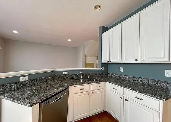 20764 Bridalveil Falls Ter — Photo 19