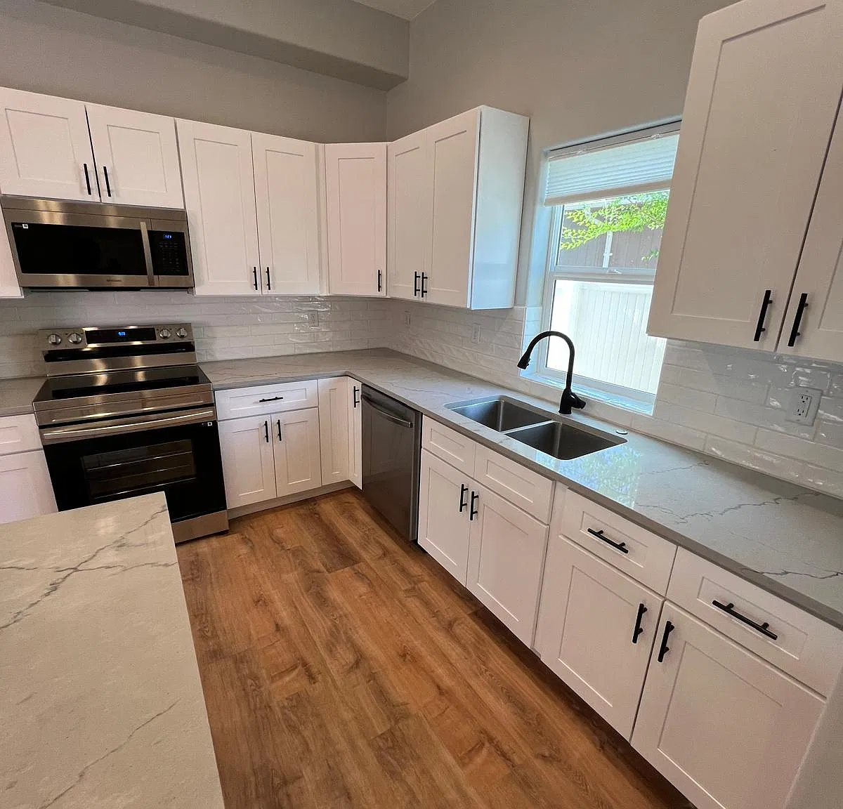 53 W 100 N — Photo 3