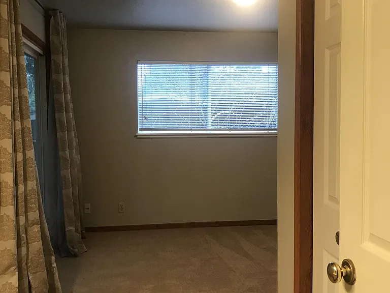2913 Highland Ct — Photo 5