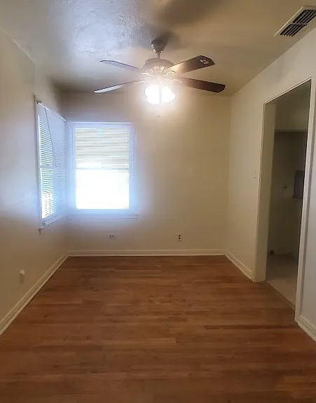 2032 Arden Dr W — Photo 5