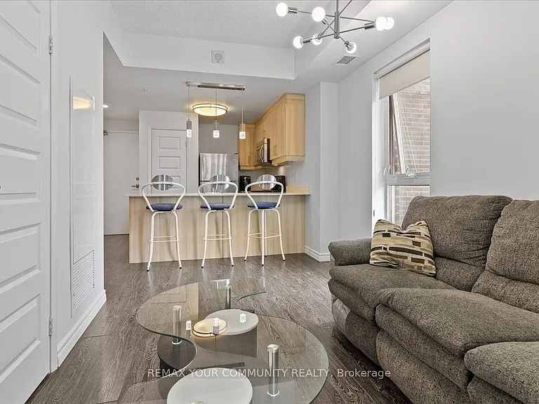 158 King St N #1105 — Photo 15