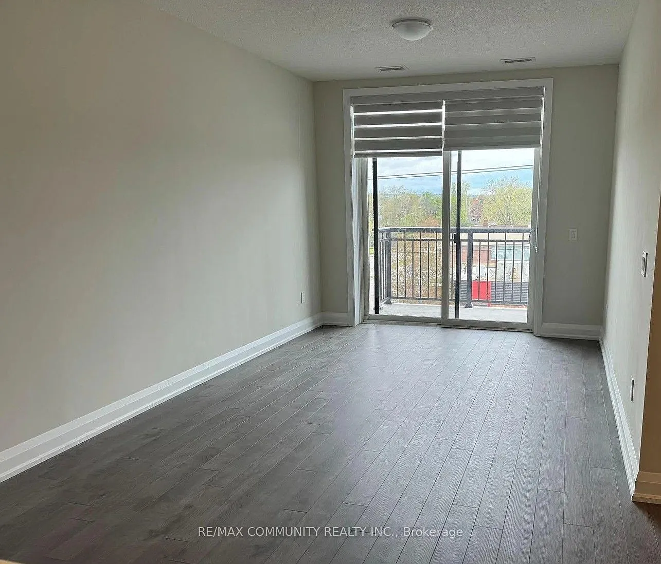 Livgreen Condominiums — Photo 4