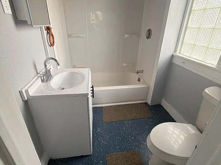 3173 W 56th St #3173 — Photo 3