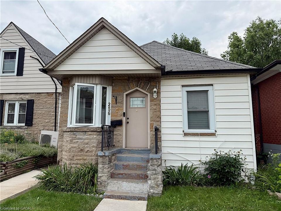1st image of 256 Fairfield Ave