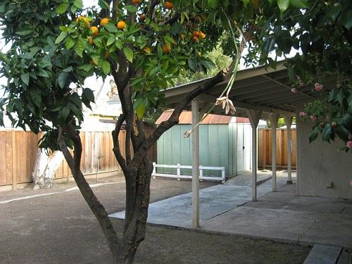 4th image of 1320 N San Pedro St