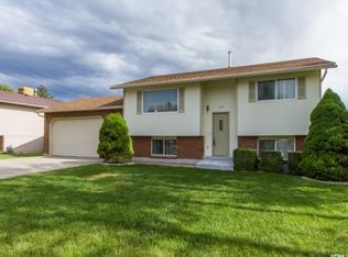 1147 W 1045 S, Clearfield, UT 84015
