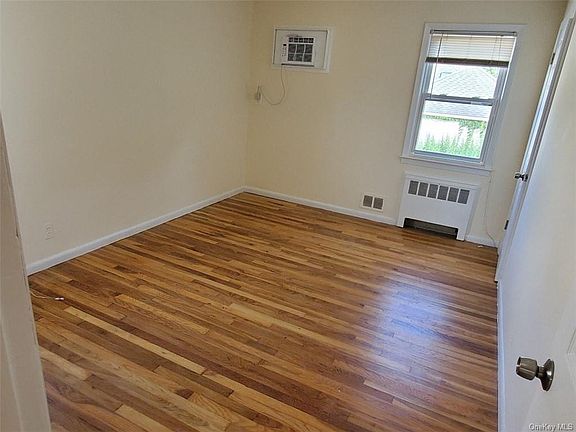 5th image of 113 Park Ave
