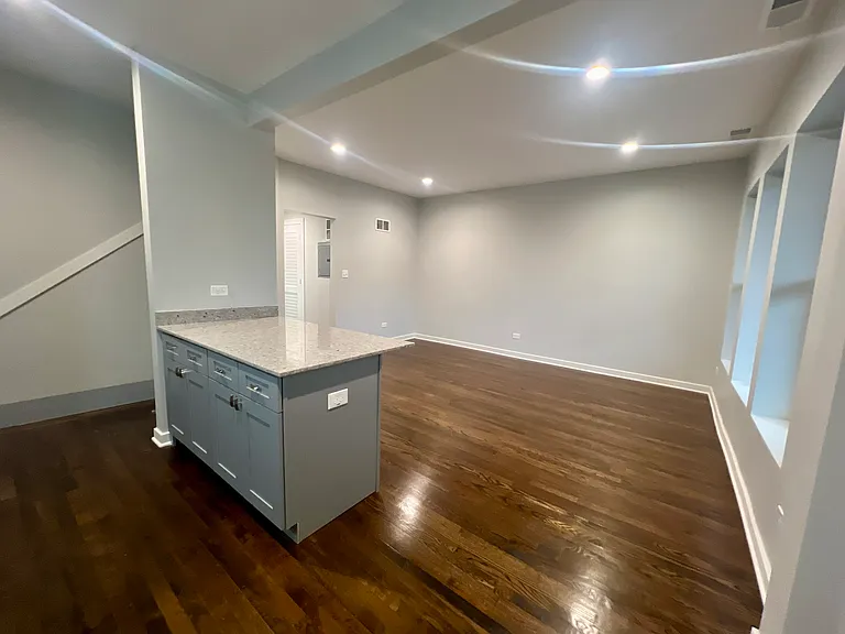 7144 S Yates Blvd #2N — Photo 6