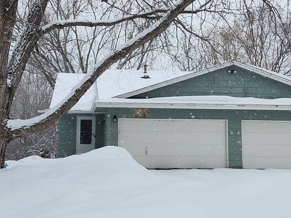 2nd image of 6465 Cavell Ave N