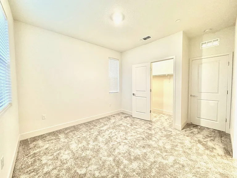 7253 Vinny Pl — Photo 20
