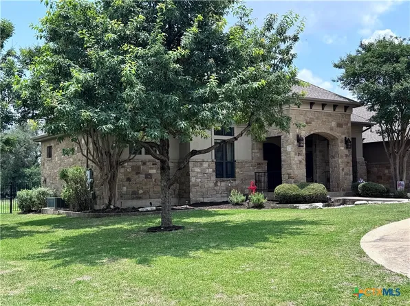 102 Standing Oak Dr, Georgetown, TX 78633