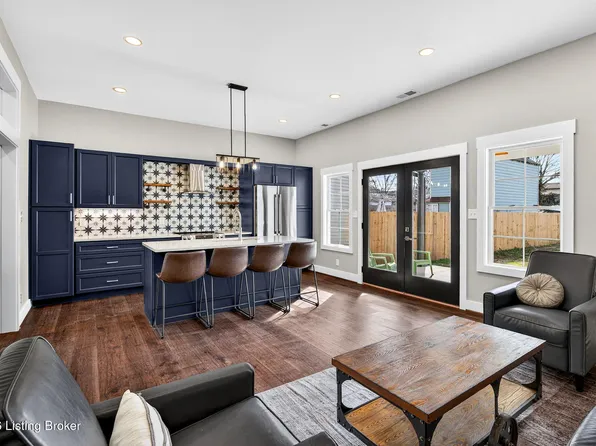 914 Ash St, Louisville, KY 40217