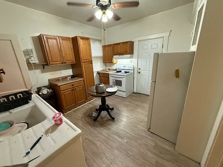 5372 Cooper St — Photo 3