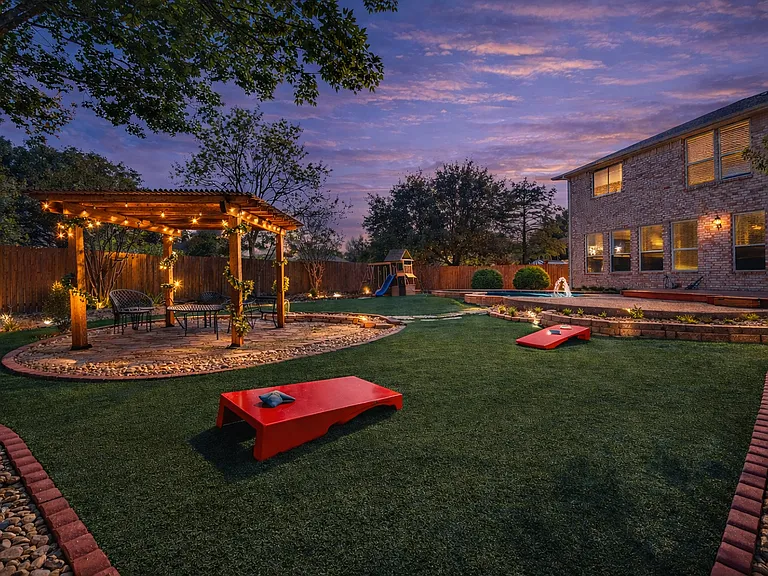 5615 Teal Ct — Photo 44
