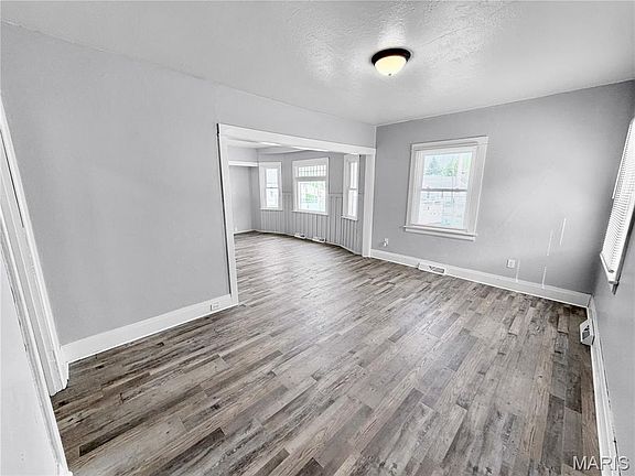2nd image of 1007 Fulton Ave